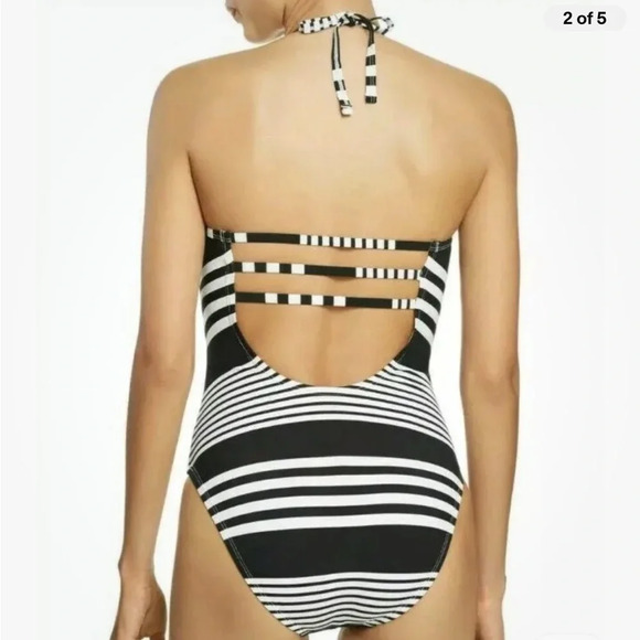 La Blanca Fine Lines Mitred Stripes One Piece Black & White size 4 - Picture 2 of 12